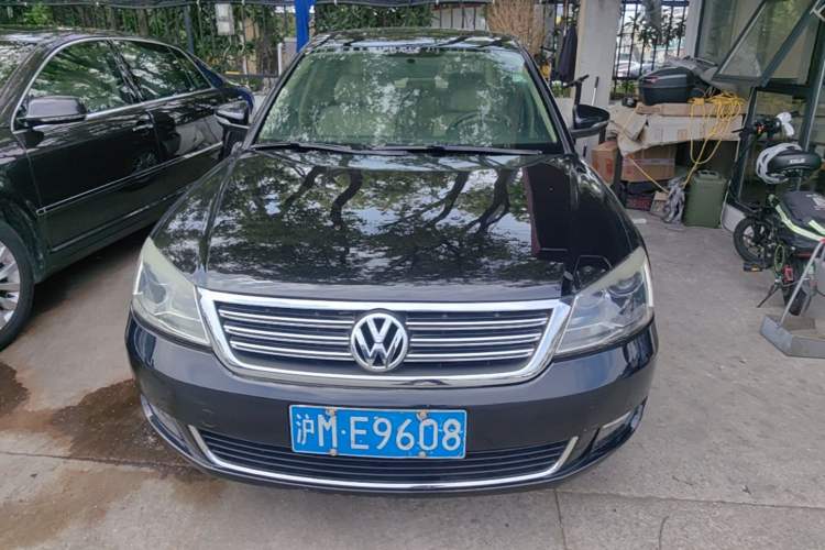 Used Volkswagen Passat 2009 1.8T Automatic Luxury Edition Front