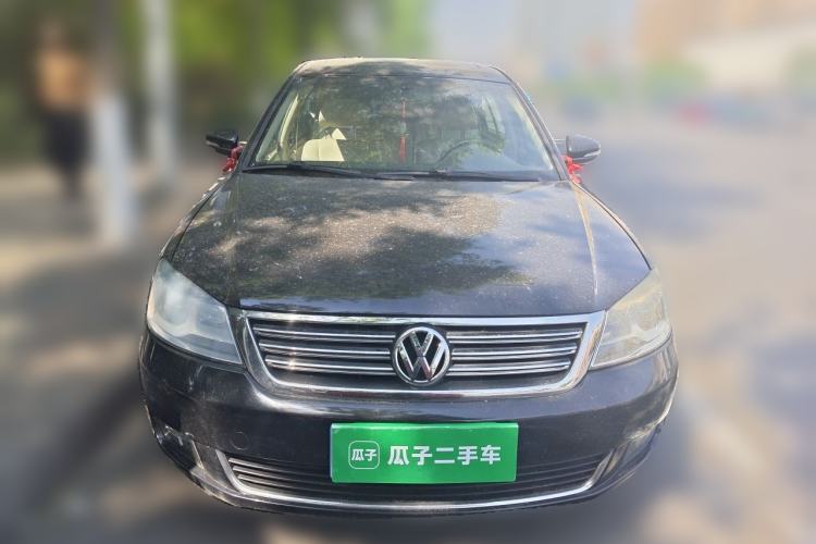 Used Volkswagen Passat 2009 2.0L MFI Automatic Luxury Edition Front