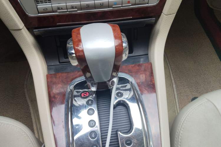 Used Volkswagen Passat 2009 1.8T Automatic Zunjie Model Gear Lever