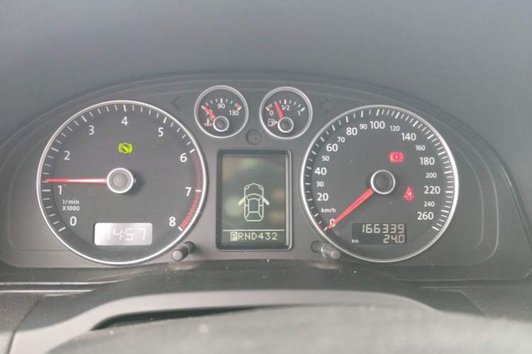 Used Volkswagen Passat 2009 1.8T Automatic Zunjie Model Instrument Cluster