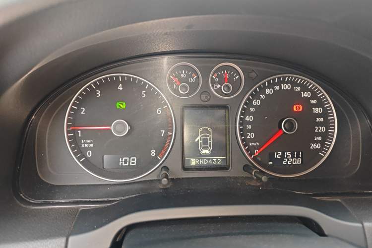 Used Volkswagen Passat 2009 1.8T Automatic Zunjie Model Instrument Cluster