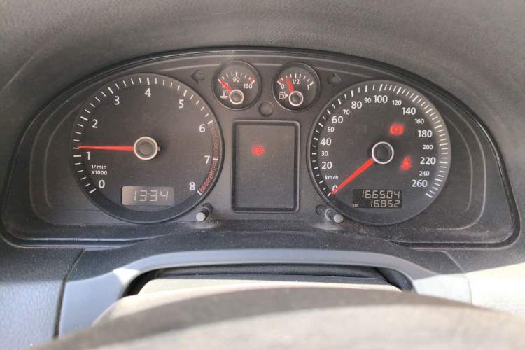 Used Volkswagen Passat 2009 1.8T Manual Luxury Model Instrument Cluster