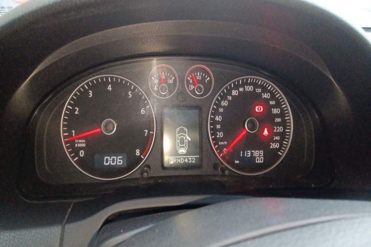 Used Volkswagen Passat 2009 1.8T Automatic Luxury Edition Instrument Cluster
