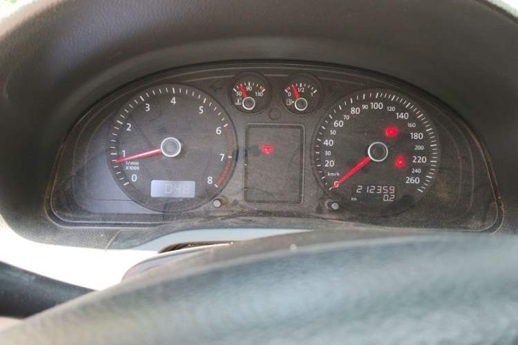 Used Volkswagen Passat 2009 1.8T Manual Luxury Model Instrument Cluster