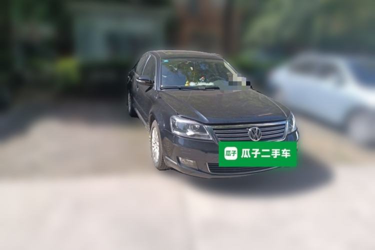 Used Volkswagen Passat 2009 1.8T Automatic Luxury Edition Guazi used car, China used car export, Used car for sale, Used  cars, Cheapest cars for sale