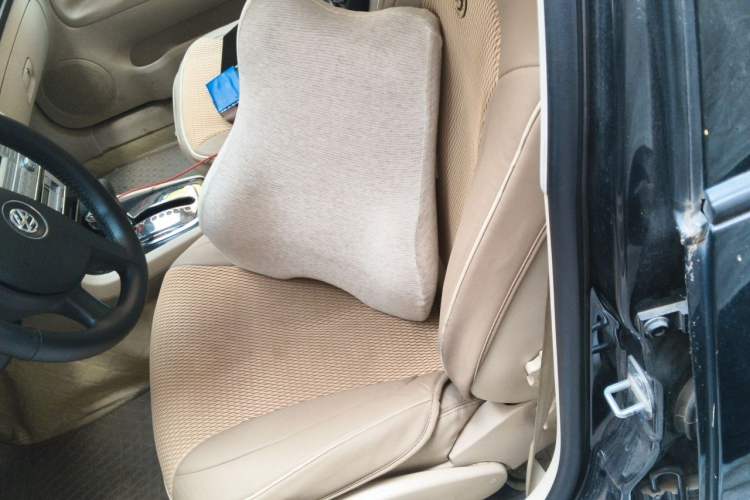 Used Volkswagen Passat 2009 2.0L MFI Automatic Luxury Edition Left Front Seat