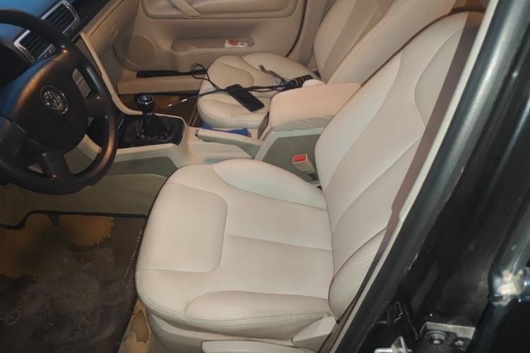 Used Volkswagen Passat 2009 1.8T Manual Luxury Model Left Front Seat