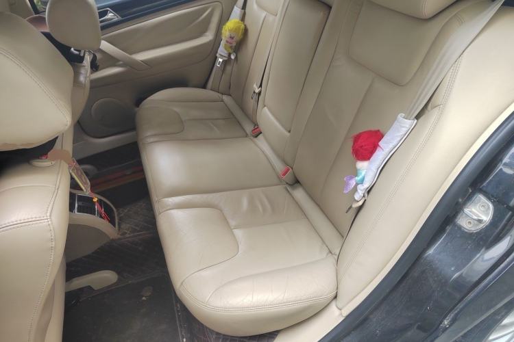 Used Volkswagen Passat 2009 1.8T Automatic Luxury Edition Left Rear Seat
