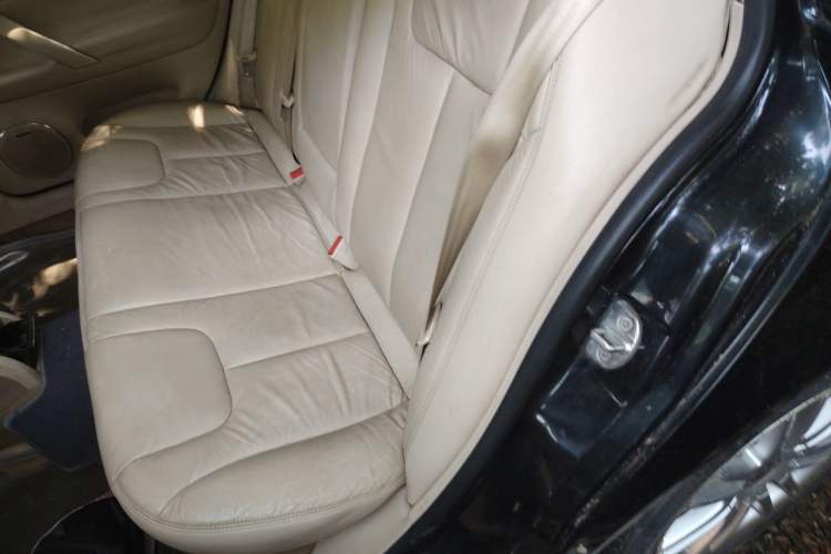 Used Volkswagen Passat 2009 1.8T Automatic Luxury Edition Left Rear Seat