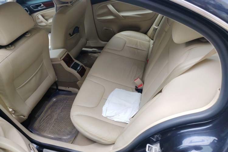 Used Volkswagen Passat 2009 1.8T Automatic Luxury Edition Left Rear Seat