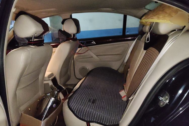 Used Volkswagen Passat 2009 1.8T Automatic Luxury Edition Left Rear Seat