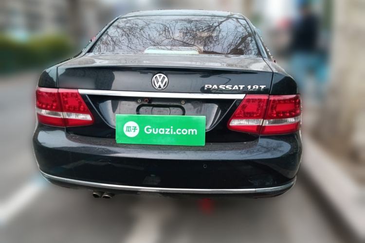 Used Volkswagen Passat 2009 1.8T Automatic Luxury Edition Rear