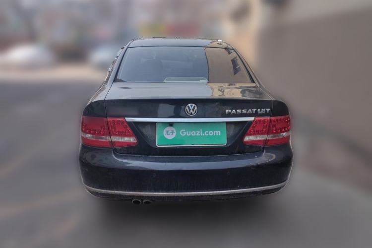 Used Volkswagen Passat 2009 1.8T Automatic Luxury Edition Rear