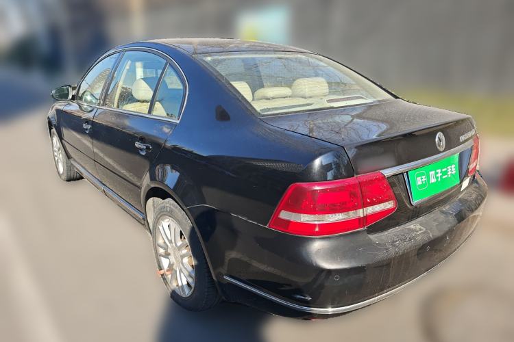 Used Volkswagen Passat 2009 1.8T Manual Luxury Edition Rear Left 45 Deg