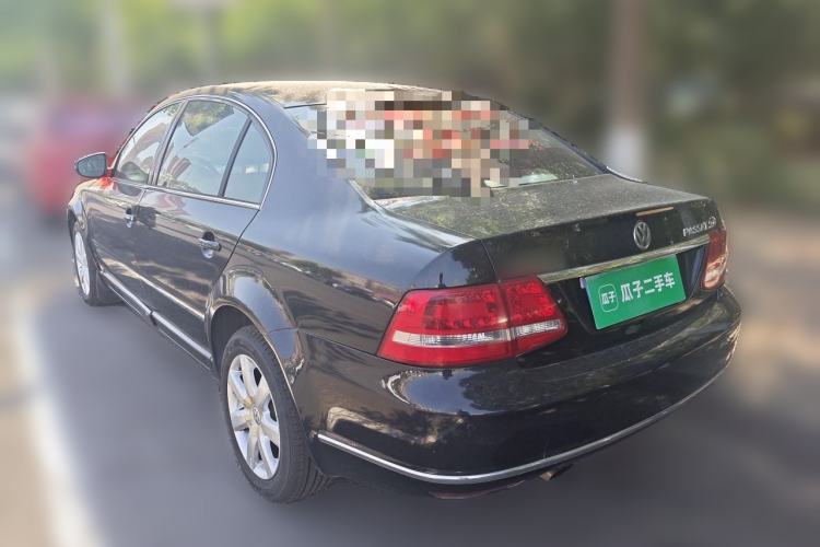 Used Volkswagen Passat 2009 2.0L MFI Automatic Luxury Edition Rear Left 45 Deg