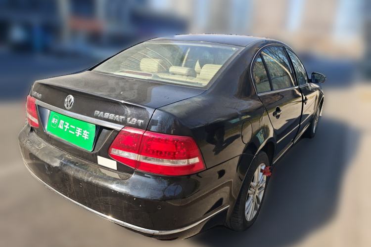 Used Volkswagen Passat 2009 1.8T Manual Luxury Edition Rear Right 45 Deg
