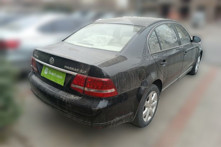 Used Volkswagen Passat 2009 2.0L MFI Automatic Luxury Edition Rear Right 45 Deg