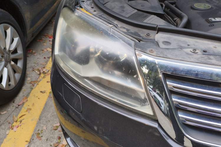 Used Volkswagen Passat 2009 1.8T Automatic Zunjie Model Right Front Headlight