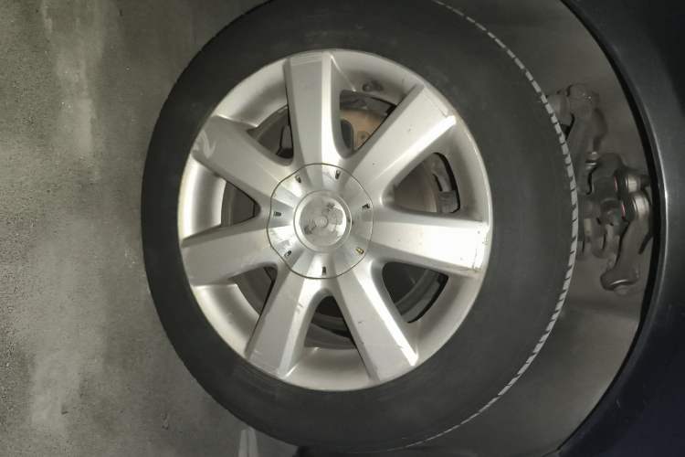 Used Volkswagen Passat 2009 1.8T Manual Luxury Model Right Front Wheel Hub