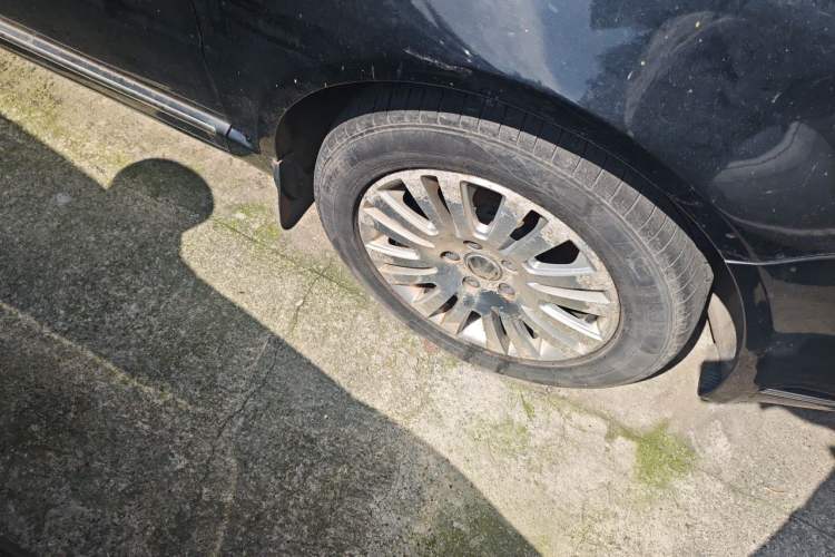 Used Volkswagen Passat 2009 1.8T Automatic Zunjie Model Right Front Wheel Hub