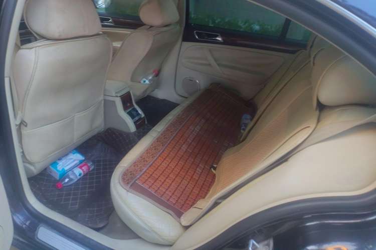 Used Volkswagen Passat 2009 1.8T Automatic Luxury Edition Right Rear Seat
