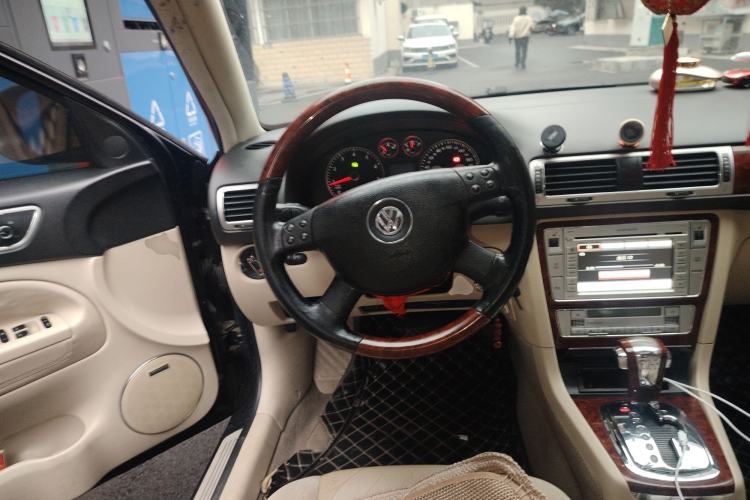 Used Volkswagen Passat 2009 1.8T Automatic Zunjie Model Steering Wheel