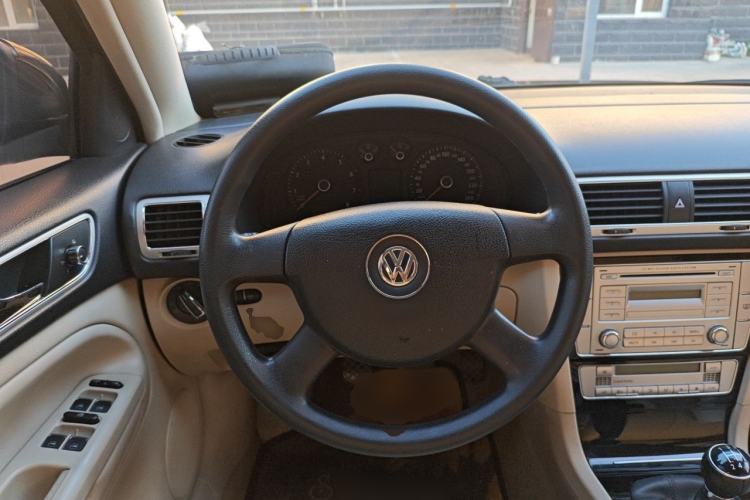 Used Volkswagen Passat 2009 1.8T Manual Luxury Model Steering Wheel