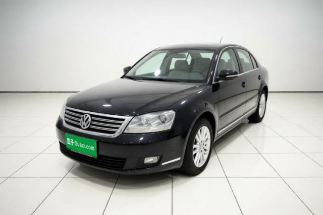 Ojetý Volkswagen Passat 2009 1.8T Automatic Luxury Edition