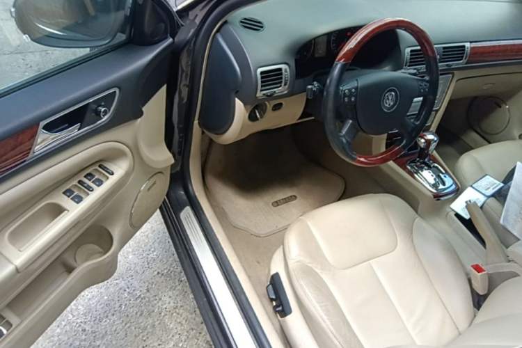 Used Volkswagen Passat 2009 1.8T Automatic Luxury Edition Driver Seat