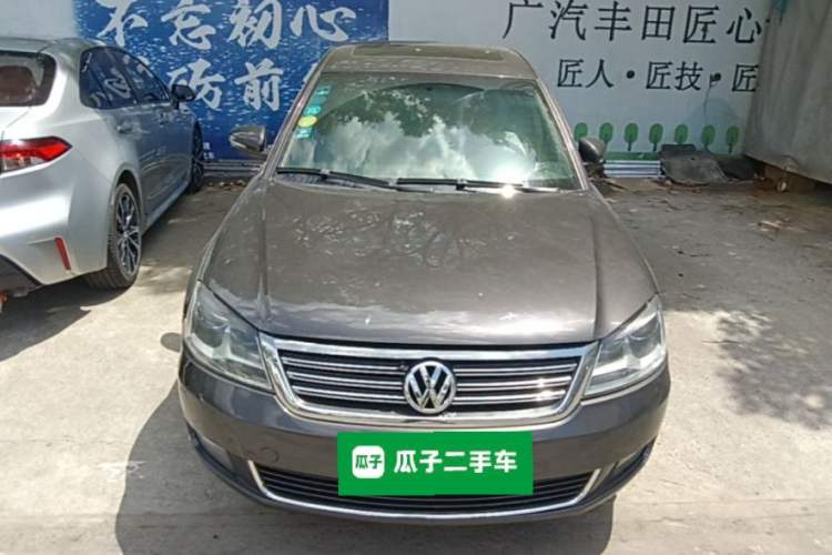 Used Volkswagen Passat 2009 1.8T Automatic Luxury Edition Front