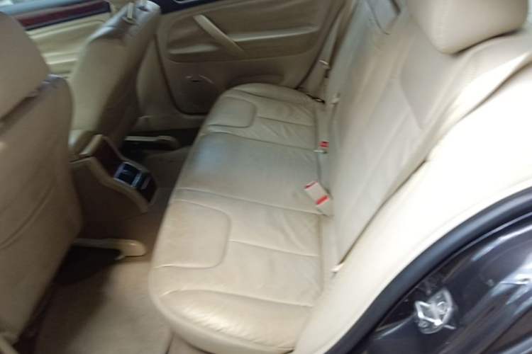 Used Volkswagen Passat 2009 1.8T Automatic Luxury Edition Left Rear Seat