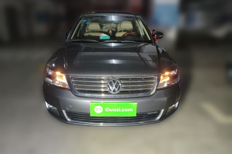 Used Volkswagen Passat 2009 1.8T Automatic Luxury Edition Front