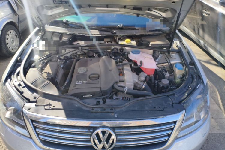 Used Volkswagen Passat 2009 1.8T Automatic Prestige Model Engine Bay