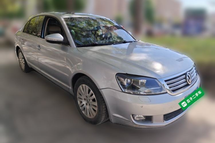 Used Volkswagen Passat 2009 1.8T Automatic Zunjie Model Front Right 45 Deg