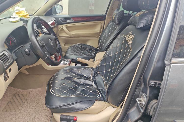 Used Volkswagen Passat 2009 2.8L V6 Automatic Supreme Edition Left Front Seat