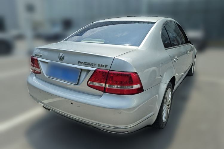 Used Volkswagen Passat 2009 1.8T Automatic Luxury Edition Rear Right 45 Deg