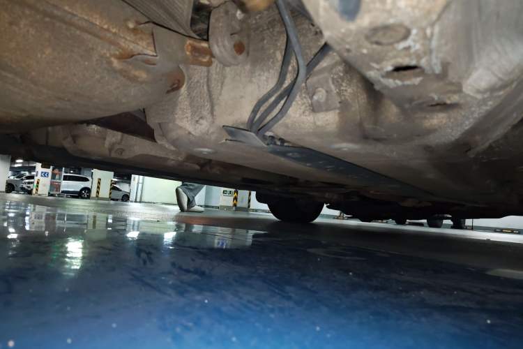 Used Volkswagen Passat 2009 1.8T Automatic Prestige Model Chassis Rear Right