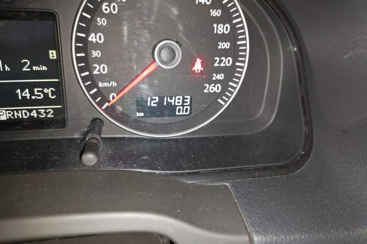 Used Volkswagen Passat 2009 1.8T Automatic Prestige Model Odometer Close Up