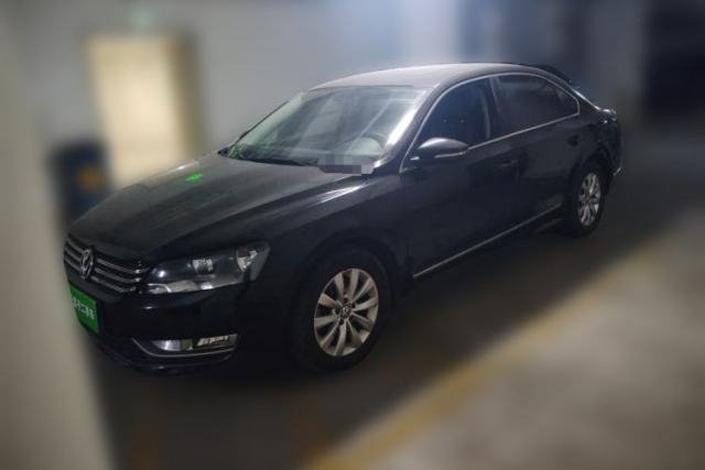 Ojetý Volkswagen Passat 2011 1.8 TSI DSG Prestige Edition