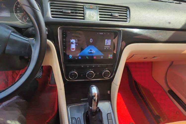 Used Volkswagen Passat 2011 1.8TSI Automatic Prestige Edition Audio And AC Panel