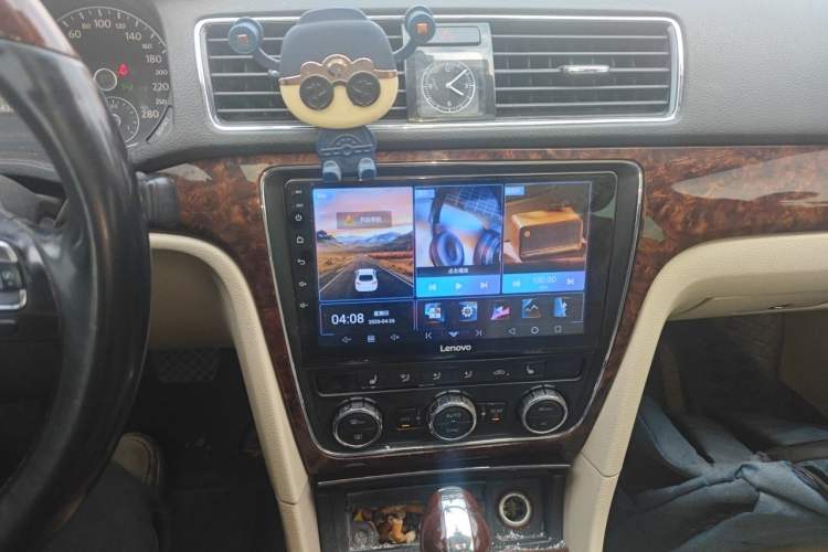 Used Volkswagen Passat 2011 2.0 TSI DSG Ultimate Edition Audio And AC Panel