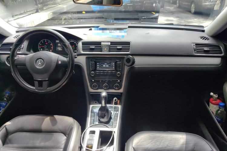 Used Volkswagen Passat 2011 1.8 TSI DSG Prestige Edition Center Console