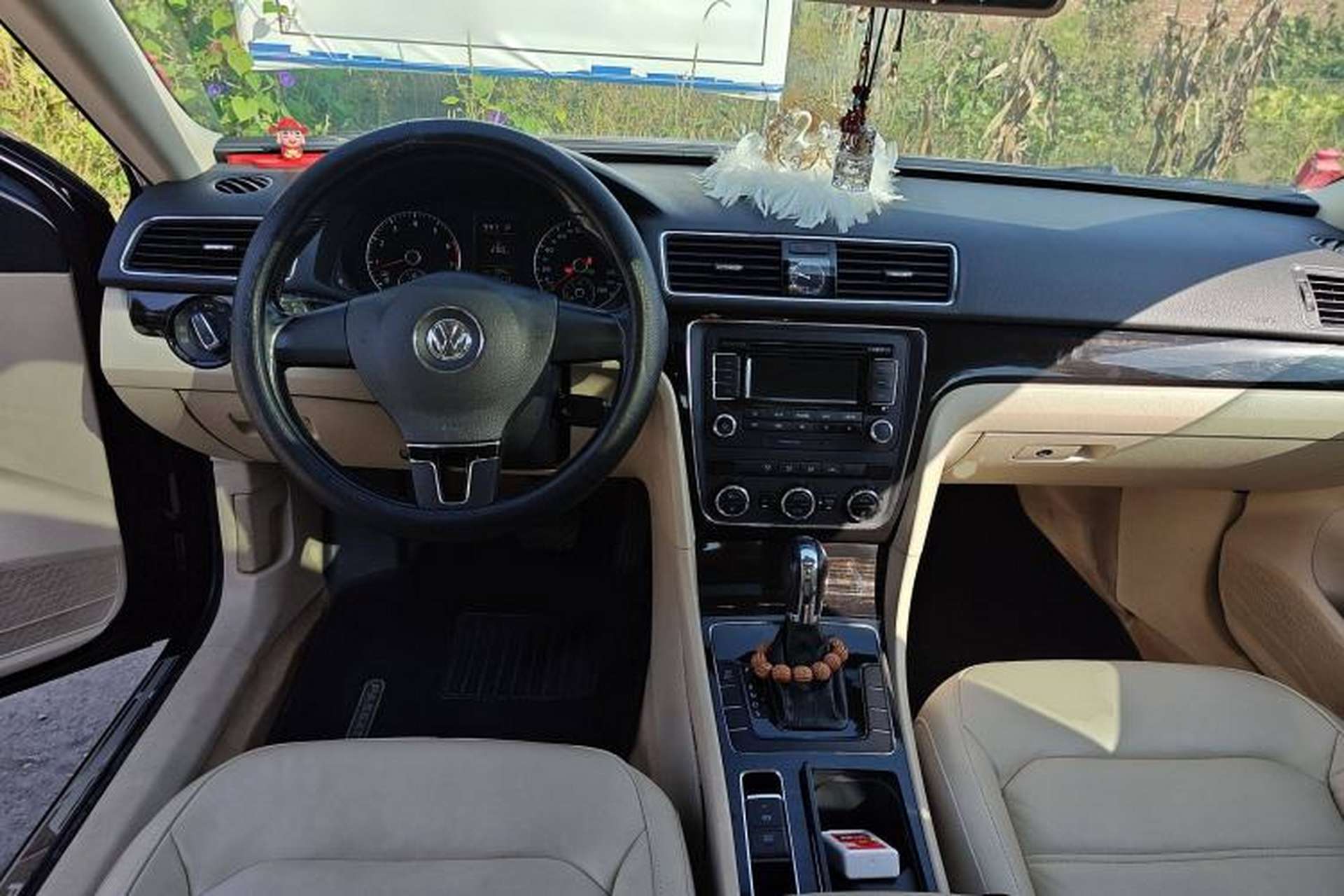 Used Volkswagen Passat 2011 1.4 TSI DSG Prestige Edition Center Console