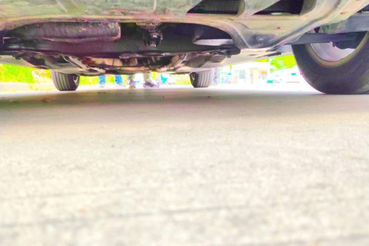 Used Volkswagen Passat  Chassis Front