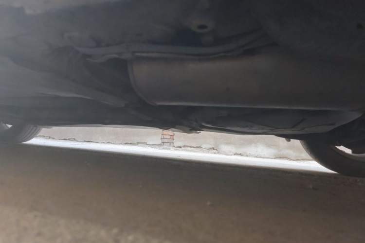 Used Volkswagen Passat 2011 2.0 TSI DSG Premium Edition Chassis Rear Left
