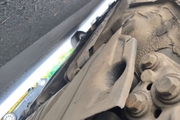 Used Volkswagen Passat 2011 1.8T Automatic Luxury Model Chassis Rear Left