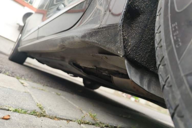 Used Volkswagen Passat 2011 2.0 TSI DSG Premium Edition Chassis Rear Left