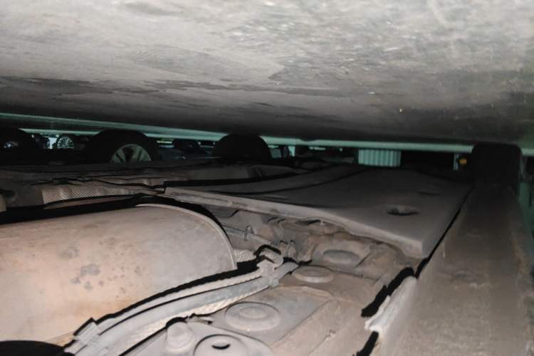 Used Volkswagen Passat 2011 1.8 TSI DSG Prestige Edition Chassis Rear Left