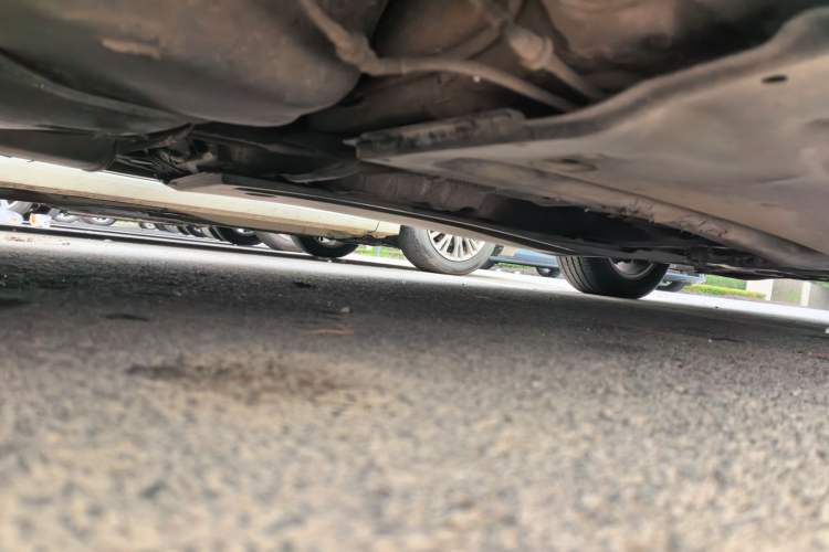 Used Volkswagen Passat  Chassis Rear Right