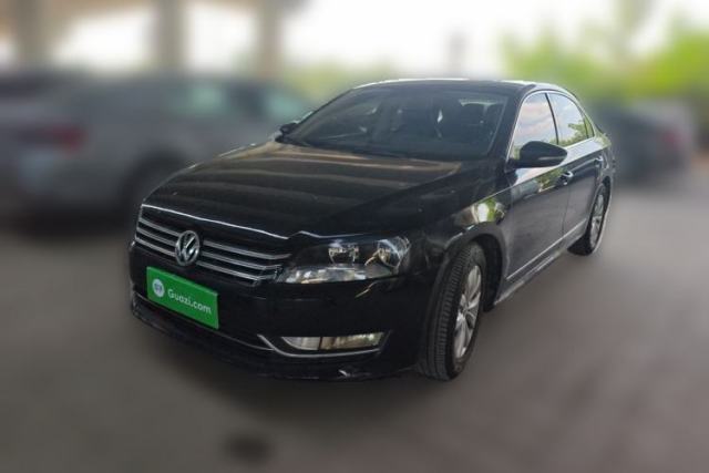 Ojetý Volkswagen Passat 2011 1.8 TSI DSG Prestige Edition
